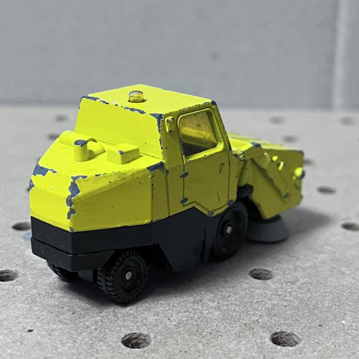 トミカ 道路清掃車 メカニカルスイーパー 絶版 ルース _画像2