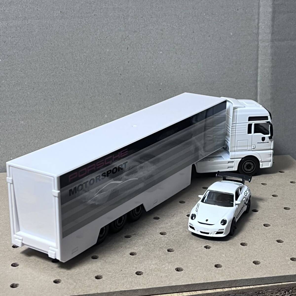 1/64 MajoRette Porsche racing Transporter out of print loose Porsche 911GT3 attaching rare total length approximately 27cm