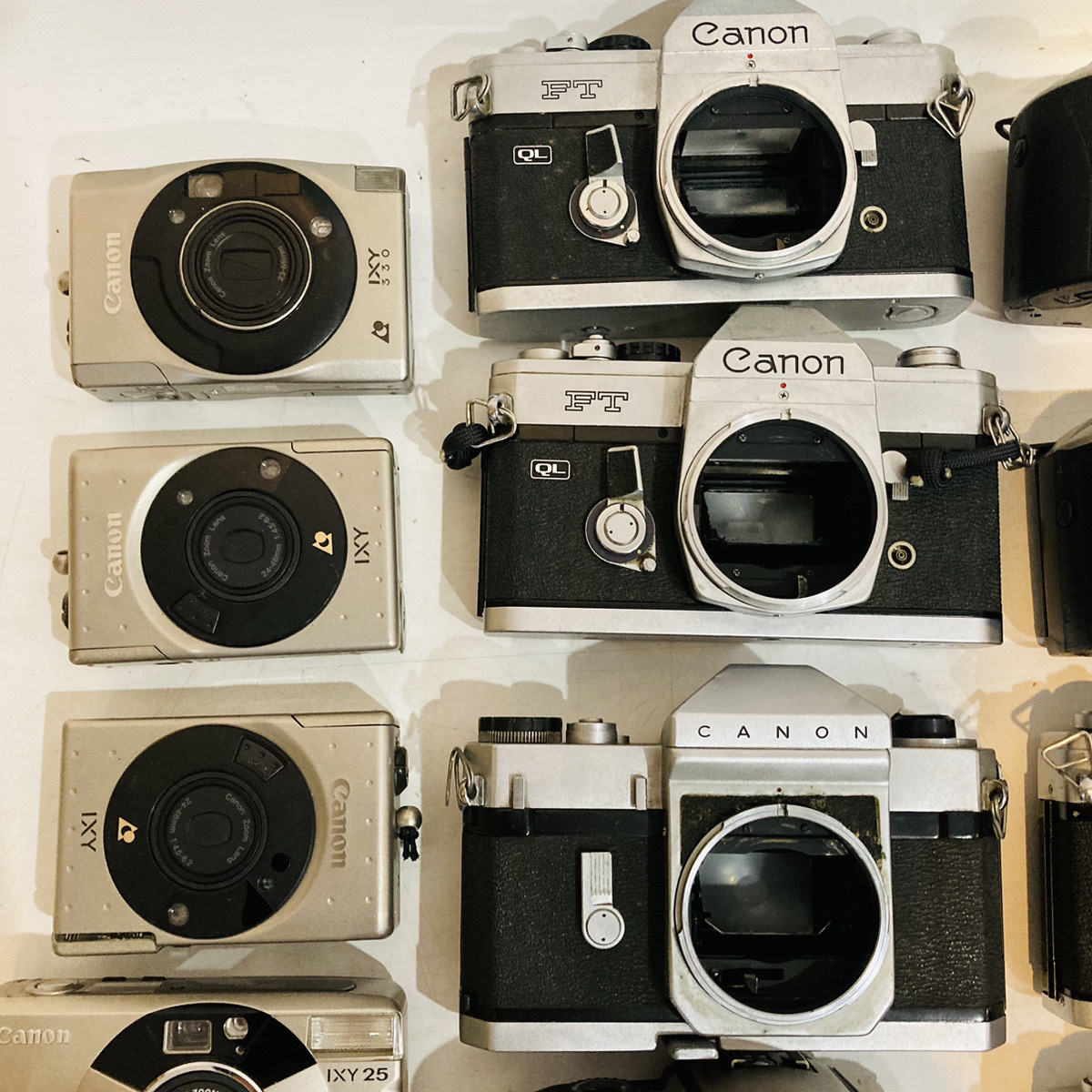 【R1290】CANON キヤノン キャノン フィルムカメラ コンパクトカメラ 大量 まとめ売り IXY 25 330 FT b EOS 10 650 IX50 BF35 他の画像2