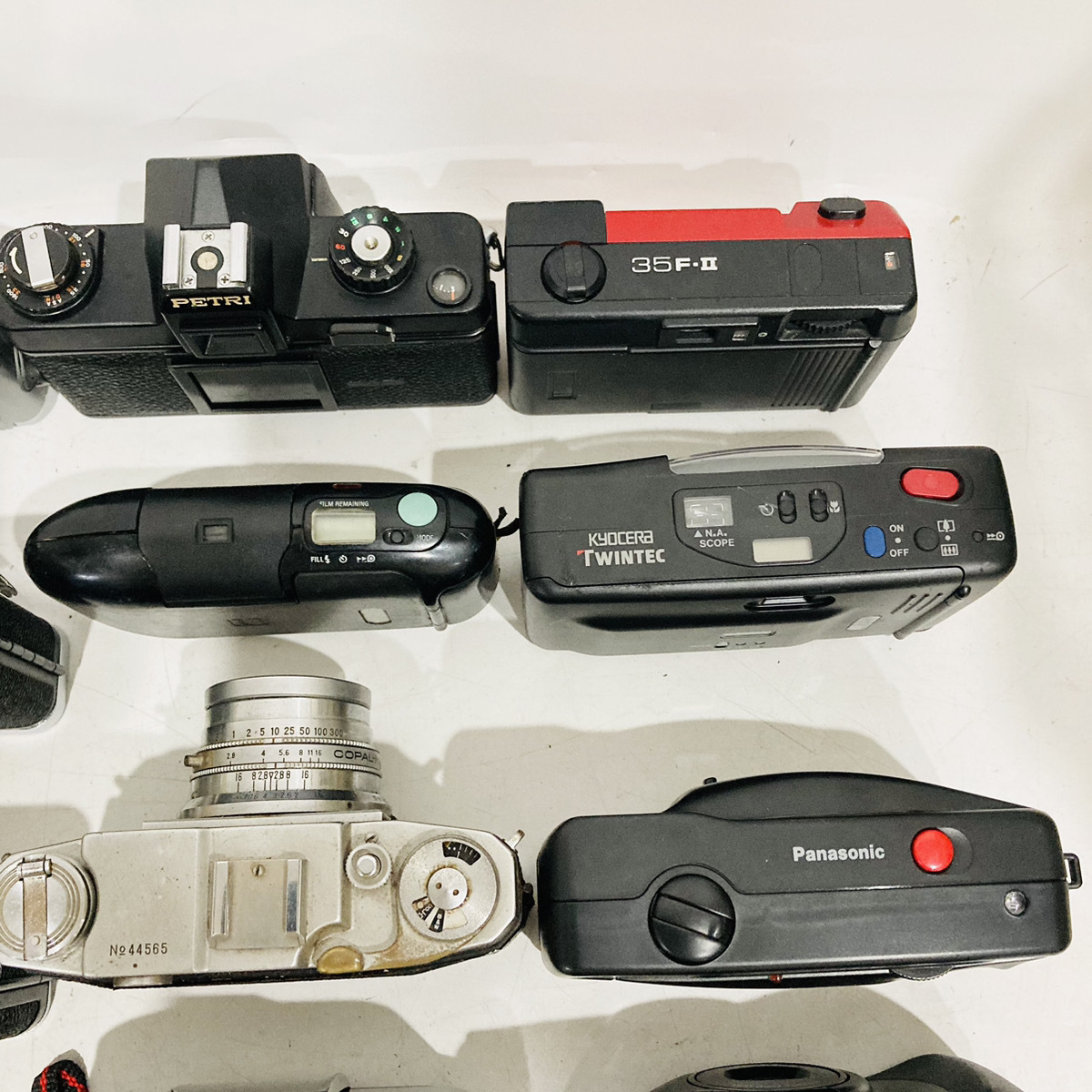 【R1304】各メーカー詰め合わせ フィルムカメラ コンパクトカメラ 大量 まとめ売り CHINON MINOLTA YASHICA KYOCERA PETRI kodak 他の画像8