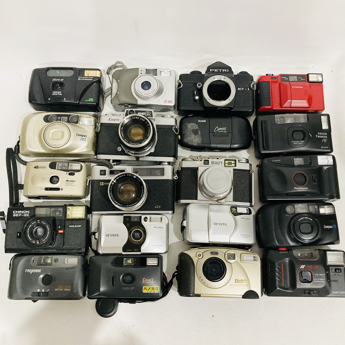 【R1304】各メーカー詰め合わせ フィルムカメラ コンパクトカメラ 大量 まとめ売り CHINON MINOLTA YASHICA KYOCERA PETRI kodak 他の画像1