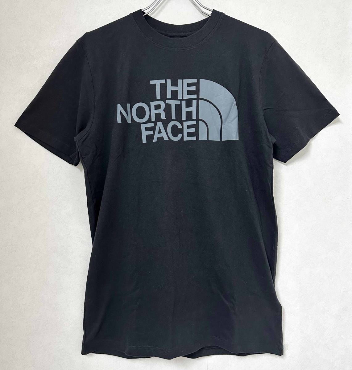 新品 M ★ THE NORTH FACE ザ ノースフェイス 半袖 ロゴ Tシャツ ブラック グレー US-S NF0A4M4P ハーフドーム コットン メンズ レディースの画像2