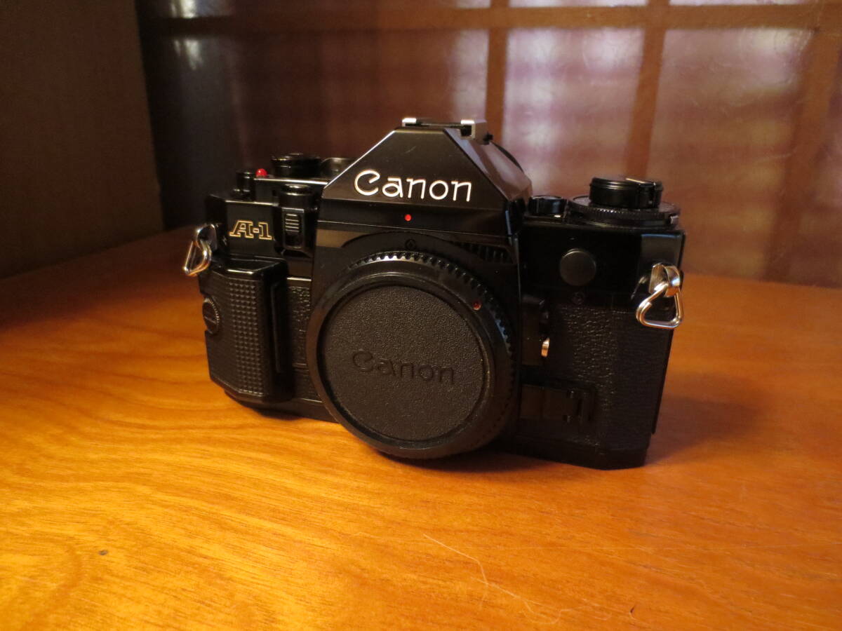 【名機A-1！極美品！】Canon キヤノン A-1 ブラックボディ Made in Japan_画像1