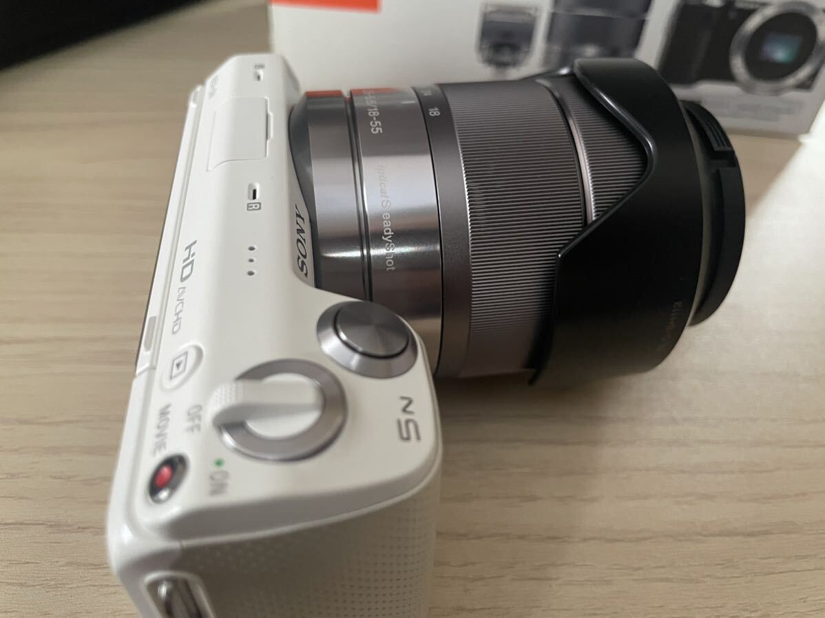 デジタル一眼カメラ NEX-5NK キットレンズ：E 18-55mm F3.5-5.6 OSS_画像9