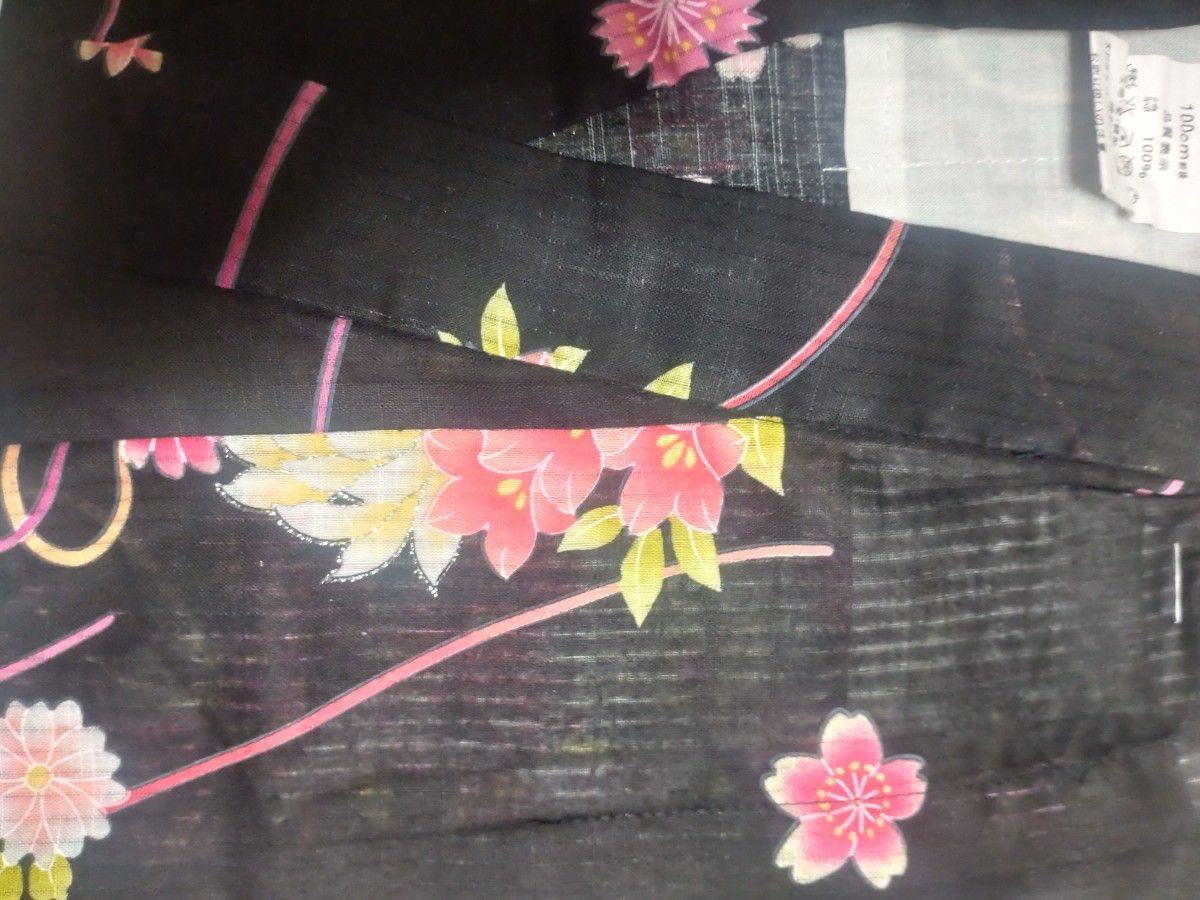 女の子女児浴衣100cm花手毬 黒地にピンクの花柄・リボン柄 縫い付け腰紐付き 単品(帯なし)