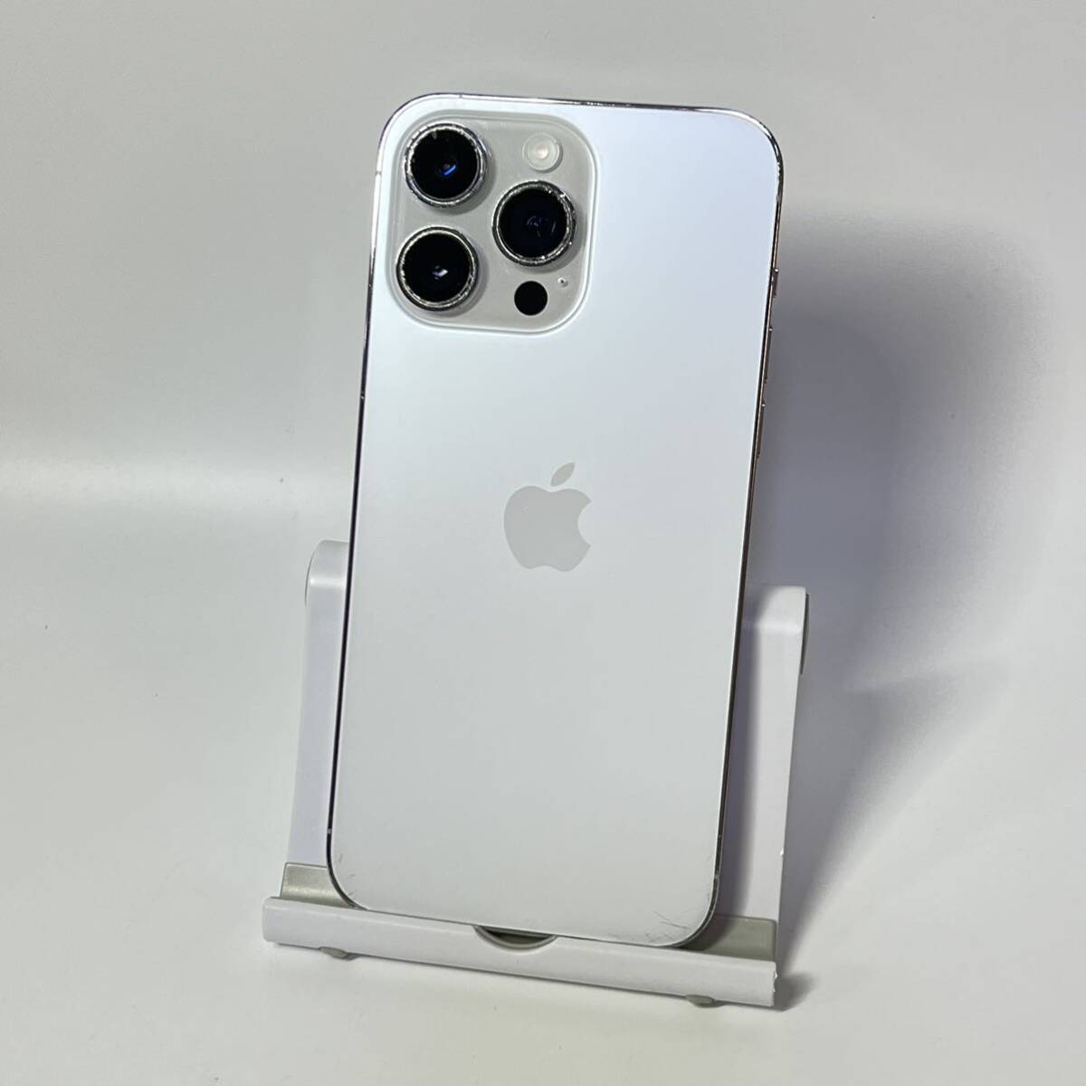 1円~【初期化済み】Apple iPhone 14 Pro Max 128GB シルバー MQ973J/A SIMフリー ACロック解除済み バッテリー最大容量98% GK-70115の画像1