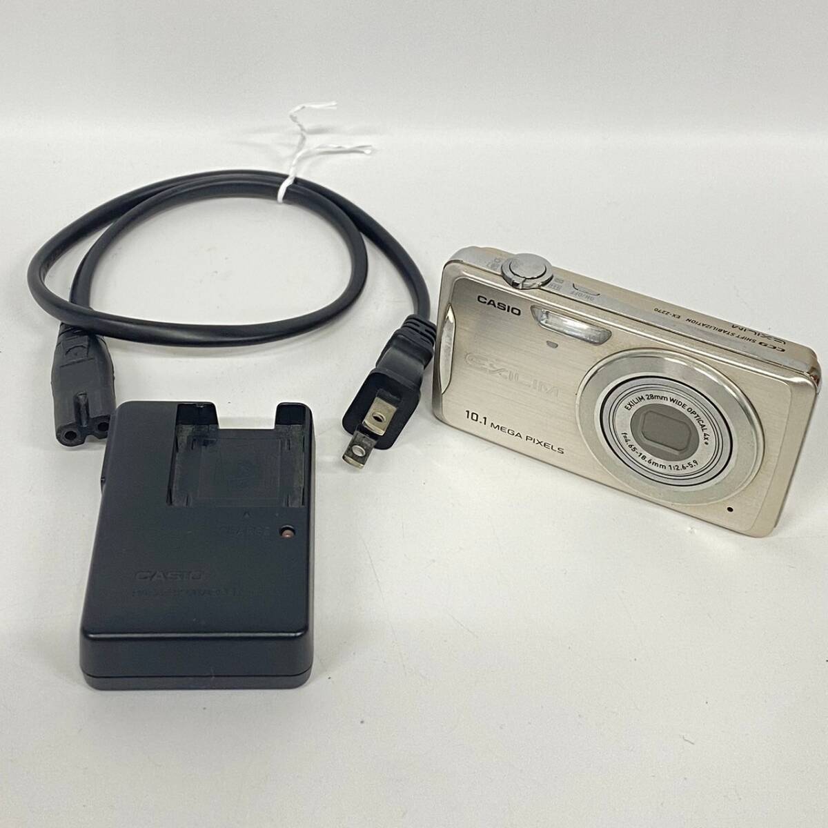 1円~【通電確認済】カシオ CASIO EXILIM EX-Z270 28mm WIDE OPTICAL 4× f=4.65-18.6mm 1:2.6-5.9 コンパクトデジタルカメラ G102044_画像1