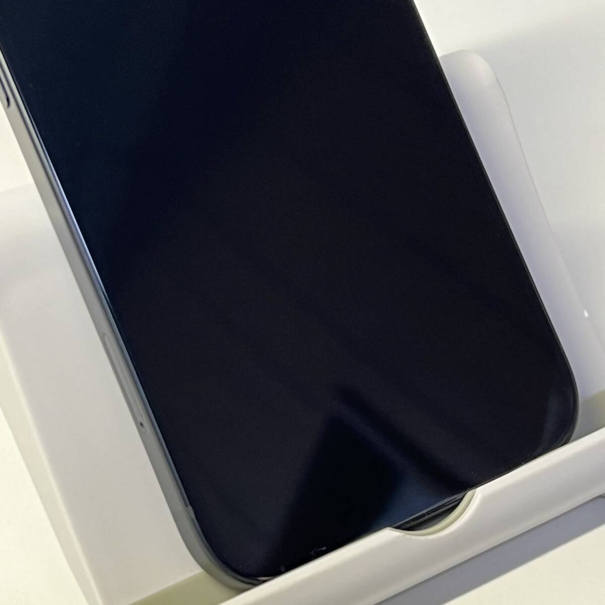 6970円 1円~【保証期間有】美品 Apple iPhone 15 512GB ブラック 6970円 1円~【保証期間有】美品 Apple iPhone 15 512GB ブラック