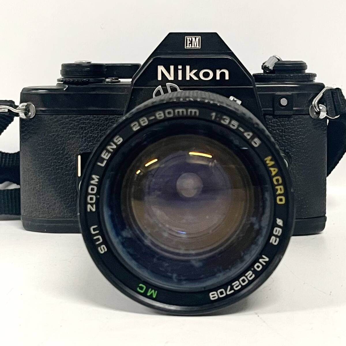 1円~【セット売り】ニコン Nikon EM EL NIKKOR-S・C Auto 1:1.4 f=50mm SUN ZOOM LENS 28-80mm 1:3.5-4.5 MACRO 一眼カメラ レンズ G142446の画像2