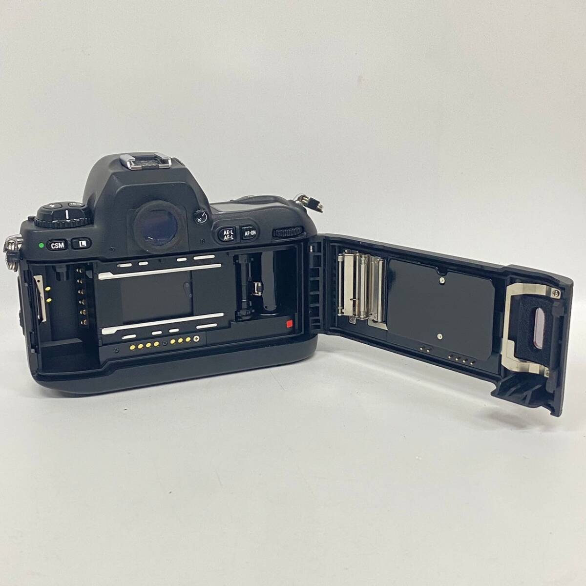 1円~【動作未確認】ニコン Nikon F100 一眼レフ フィルムカメラ ボディ スピードライト SB-25 SB-23 バッテリーパック 付属品あり G180473_画像7