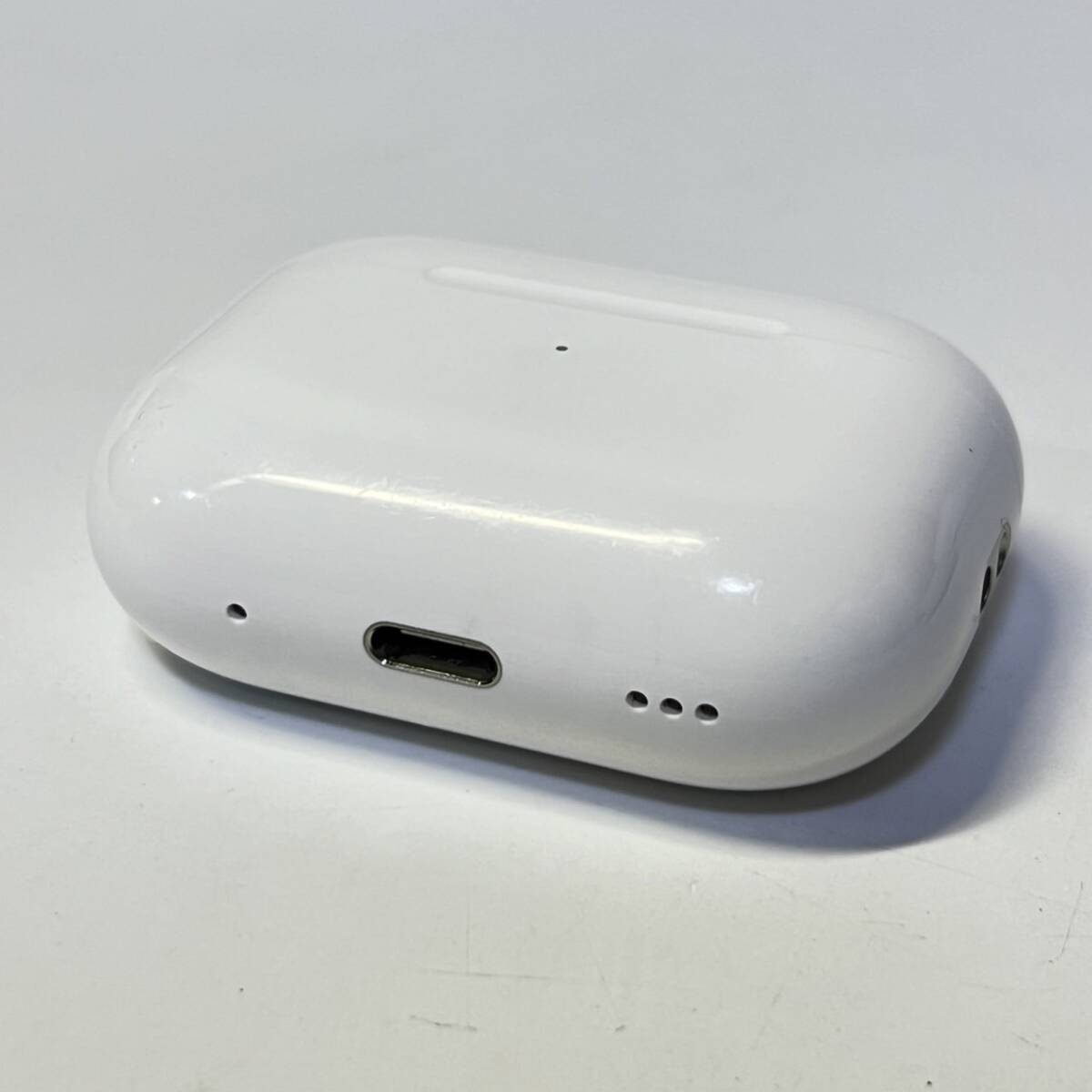 1円~【ジャンク】Apple AirPods Pro 第2世代 MTJV3J/A MagSafe充電ケース(USB-C)付き Bluetooth ワイヤレスイヤホン 箱付き GK-70131_画像5