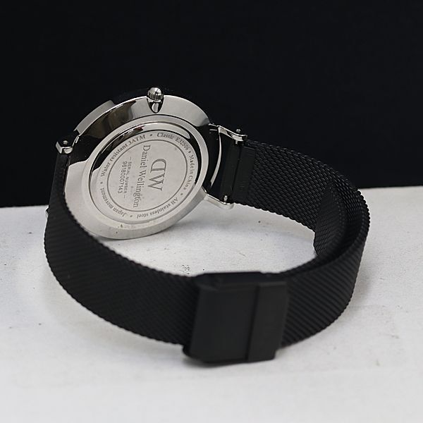 1円 保/箱付 稼動 美品 ダニエルウェリントン E32S06 QZ 黒文字盤 レディース腕時計 OGI 0011000の画像4