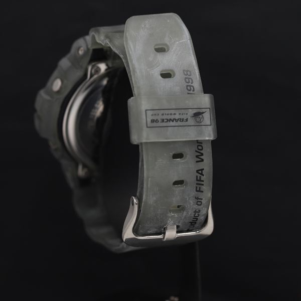 1円 稼働 QZ 良品 保/箱付き カシオ G-ショック FIFAワールドカップ DW-6900WF デジタル文字盤 メンズ腕時計 KRK 2147000 4NBG1の画像3