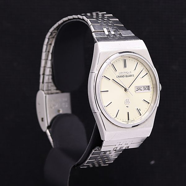 1円 セイコー QZ 9256-7000 グランドクォーツ ホワイト文字盤 デイデイト メンズ腕時計 OMI 0594000 4ERTの画像2