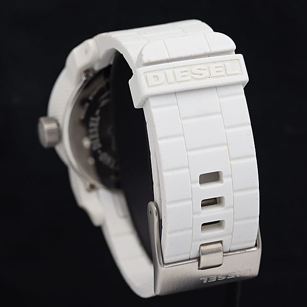 1円 保/箱付き 稼動 良品 QZ 白文字盤 3針 DZ-1436 SS ラウンド ホワイトカラー メンズ腕時計 KMR 4073000 3ERYの画像3