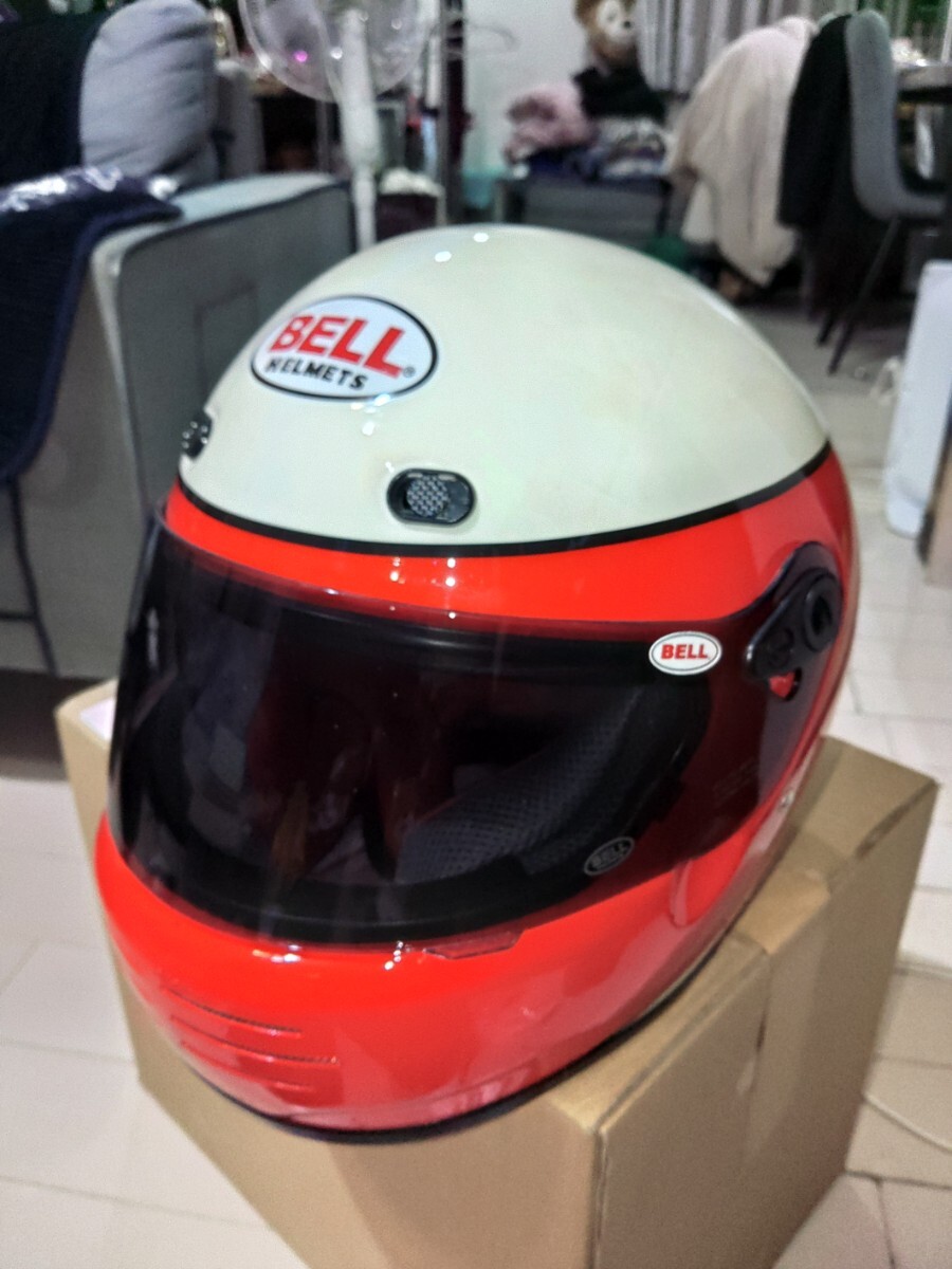 bell m3j ローソン ヘルメットの画像1