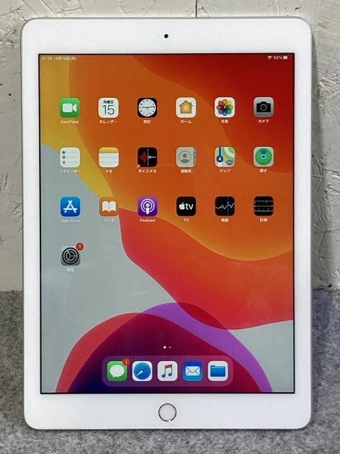 ジャンク品 Apple iPad 9.7インチ 第5世代 Wi-Fiモデル 32GB MP2G2J/A シルバー A1822 指紋認証 Retinaディスプレイ搭載/22の画像1
