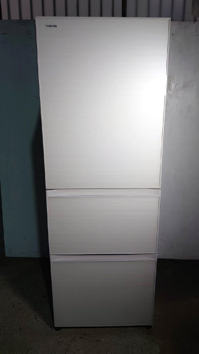 7109円 【大阪/岸和田発】TOSHIBA/東芝 3ドア 冷凍冷蔵庫 363L 7109円 【大阪/岸和田発】TOSHIBA/東芝 3ドア 冷凍冷蔵庫 363L