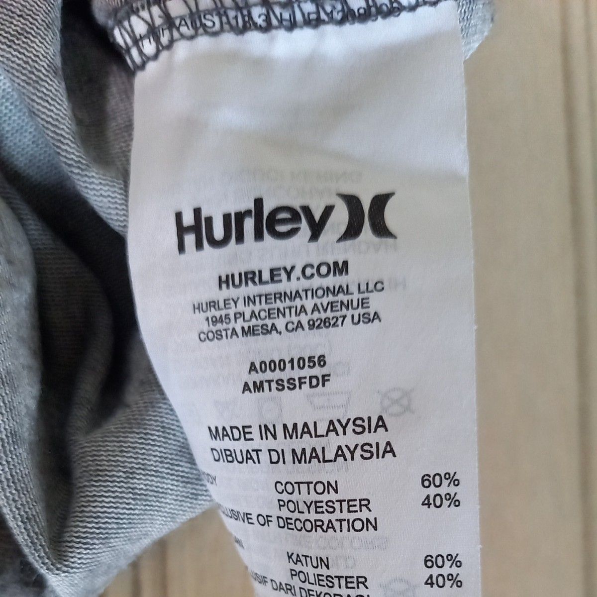 Hurley　Tシャツ　small