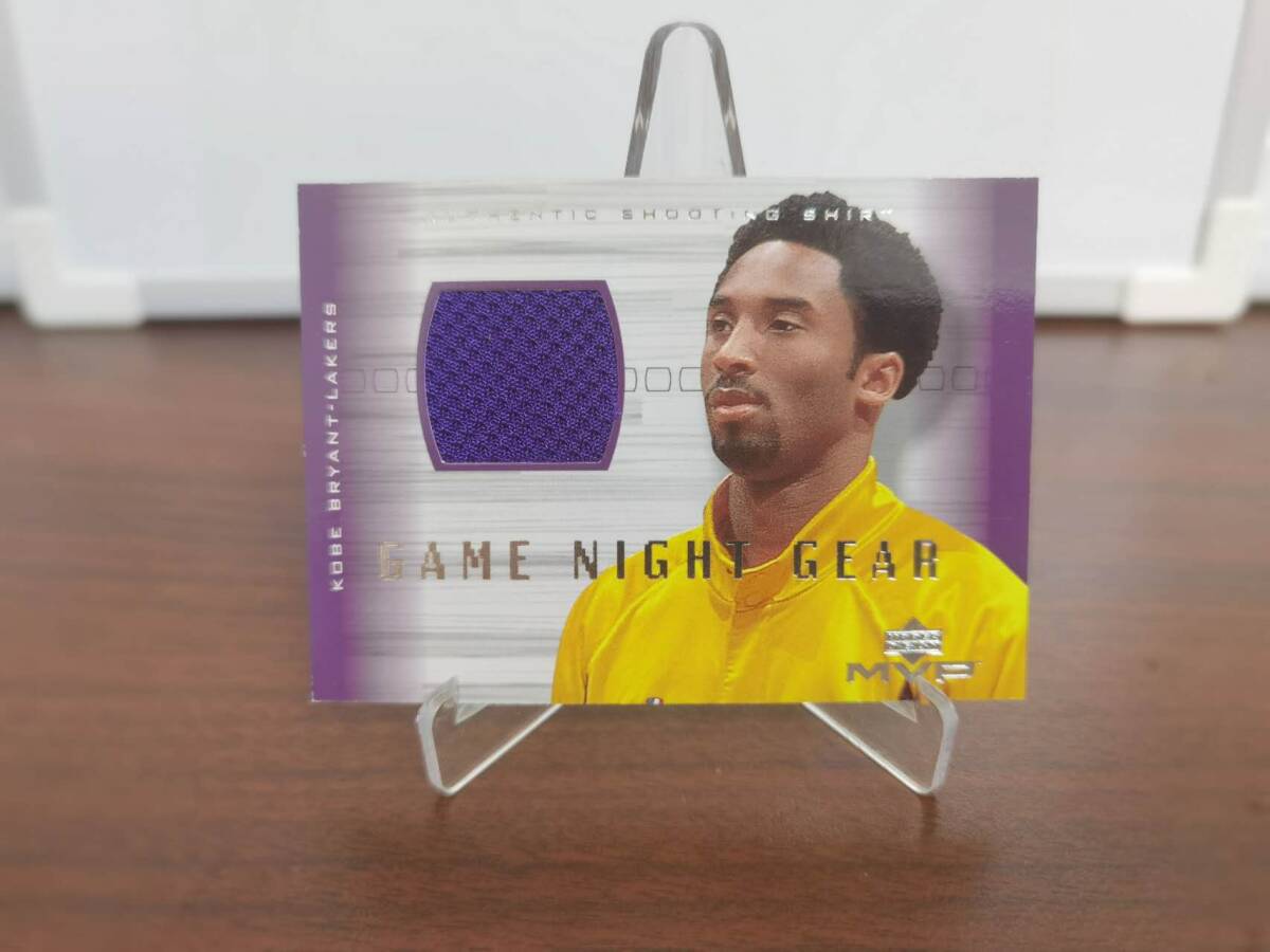 UPPER DECK 2001 NBA KOBE BRYANT LAKERS GAME USED JERSY BASKETBALLの画像1