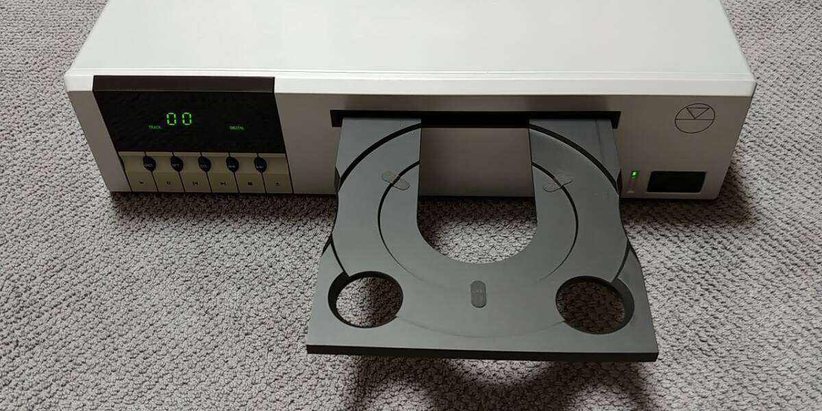 【ジャンク品】 LINN IKEMI CDプレーヤーの画像2