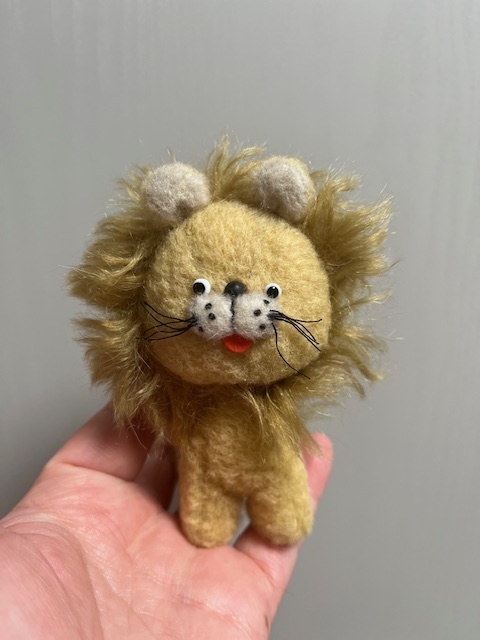 doti potti ライオンのぬいぐるみを販売しますの画像1