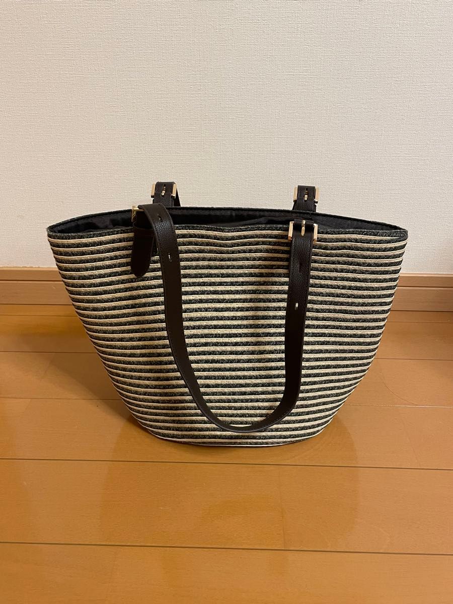 INDIVI トートバッグ ベージュ カゴ　トート バッグ　幅37cm 高さ　23cm マチ　15cm 