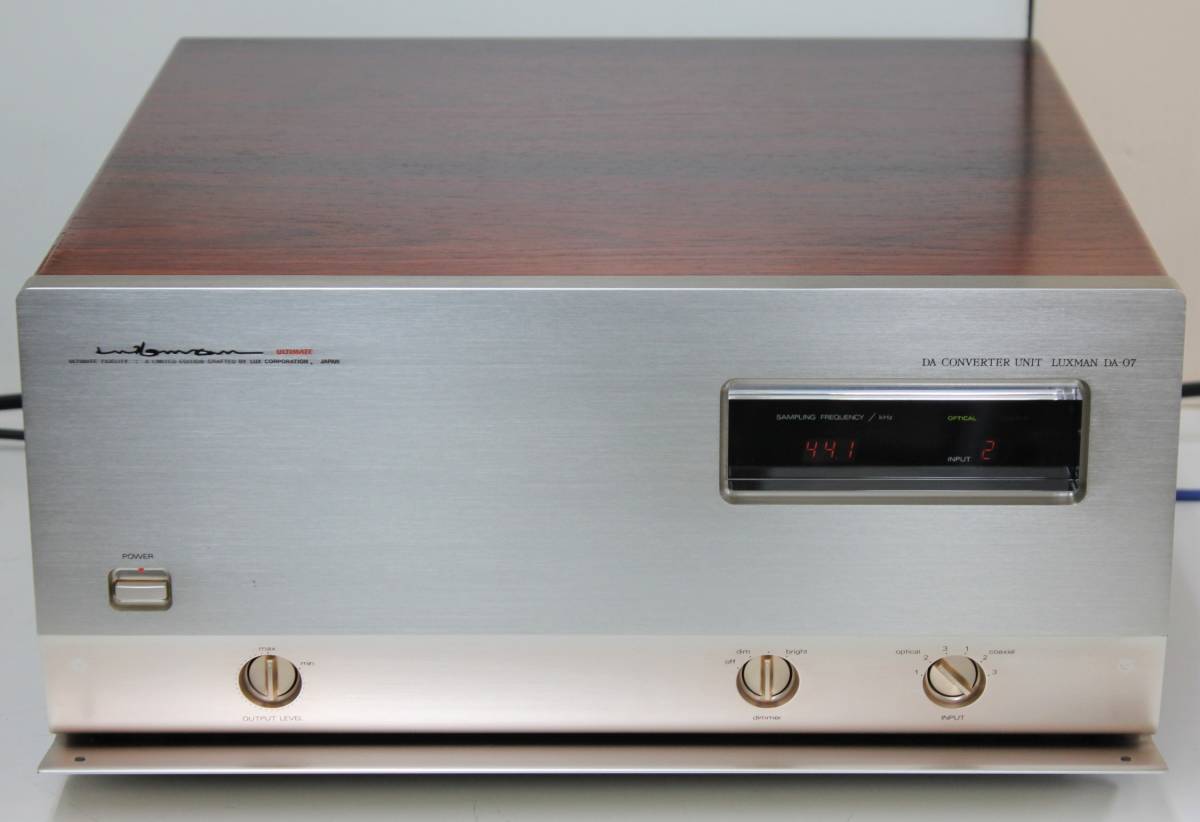 LUXMAN 力士男人DA-07 數模轉換器動作良好 原文:LUXMAN ラックスマン DA-07 D/Aコンバーター 動作良好