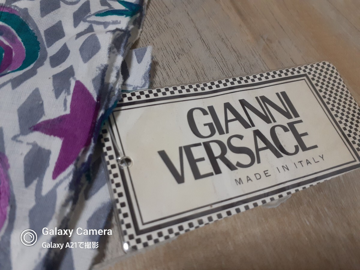 ITALY製★GIANNI VERSACE★ヴェルサーチ:コットン:透かしレース地:生地