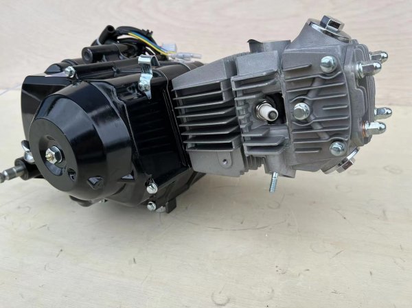 本体黒 110CC遠心クラッチエンジン カブ モンキー ゴリラ DAX シャリー ATV 修理交換用 12V キャブレター等付属品 キック始動の画像5