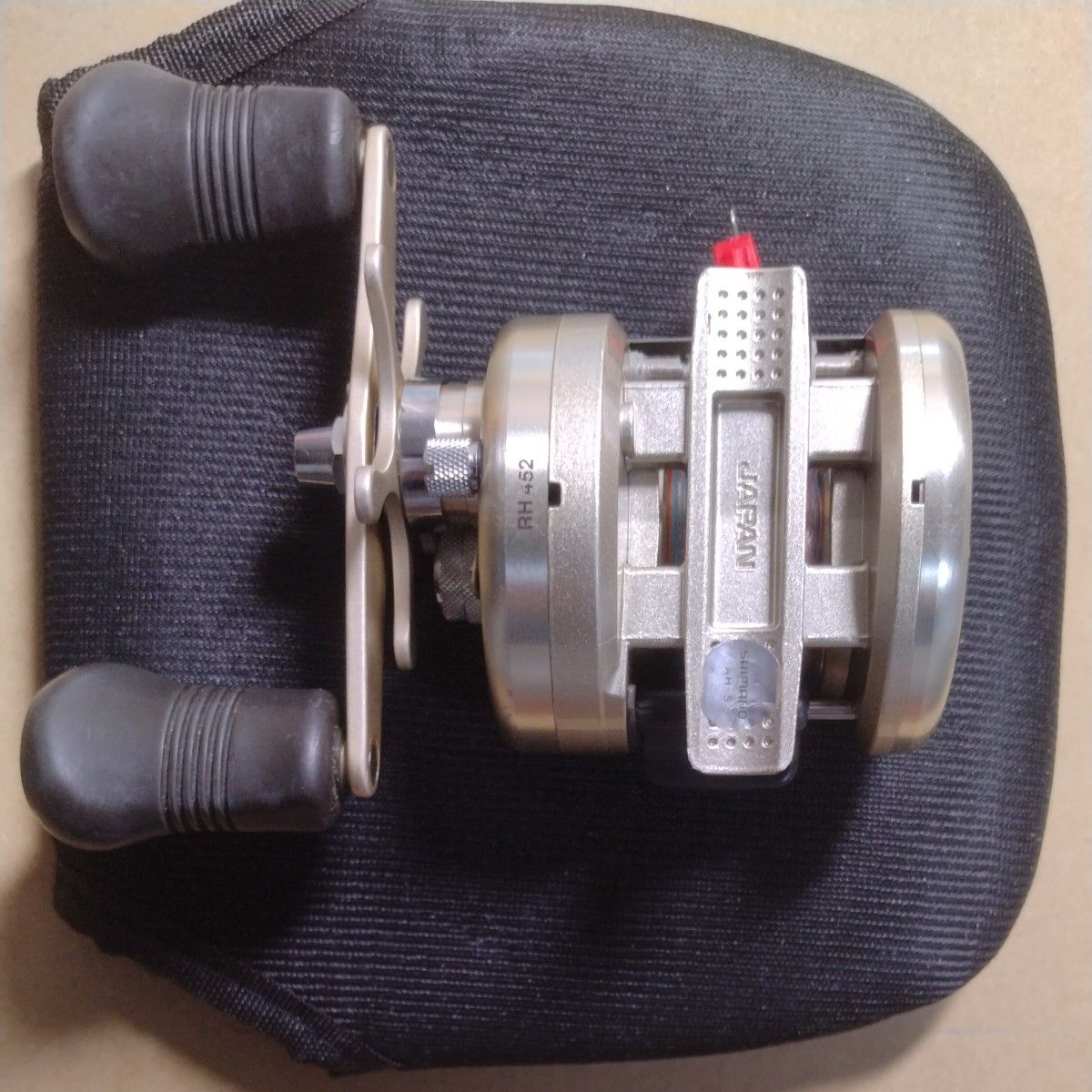 SHIMANO AXIS100 右巻き