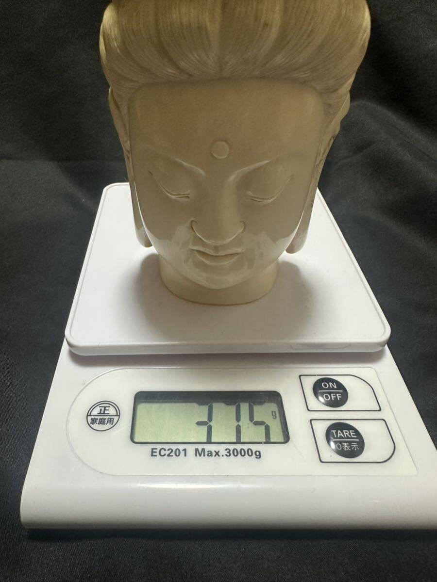 中国美術品 象牙風　天然素材 古仏像置物　375g_画像1