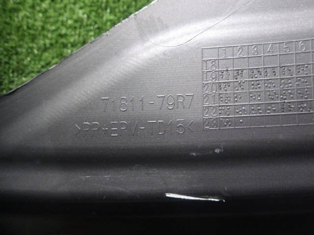 単品入手　補修ベース品　スペーシア 5AA-MK53S リアバンパー 個人宅発送不可 71811-79R80-D4H ガンメタ D4H [ZNo:05007659]_画像6