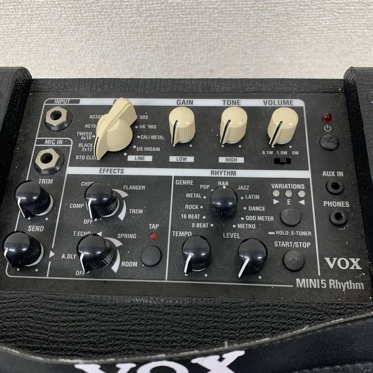 【E-1】 VOX MINI5-RM ギターアンプ ボックス ミニアンプ 自宅練習用 通電確認済み 出音可 1413-20の画像5