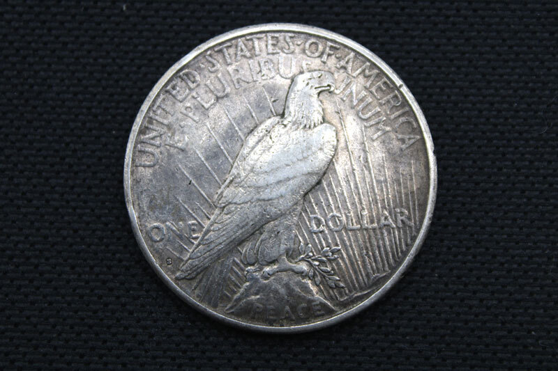 海外古銭「アメリカ 1922年 ピースダラー 1ドル銀貨」トーン イーグルコイン 量目約26g ワンダラーリバティコイン 古銭の画像2