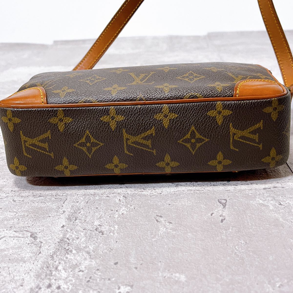 LOUIS VUITTON ルイヴィトン モノグラム トロカデロ23 M51276 ショルダーバッグ 斜め掛け 864THの画像6