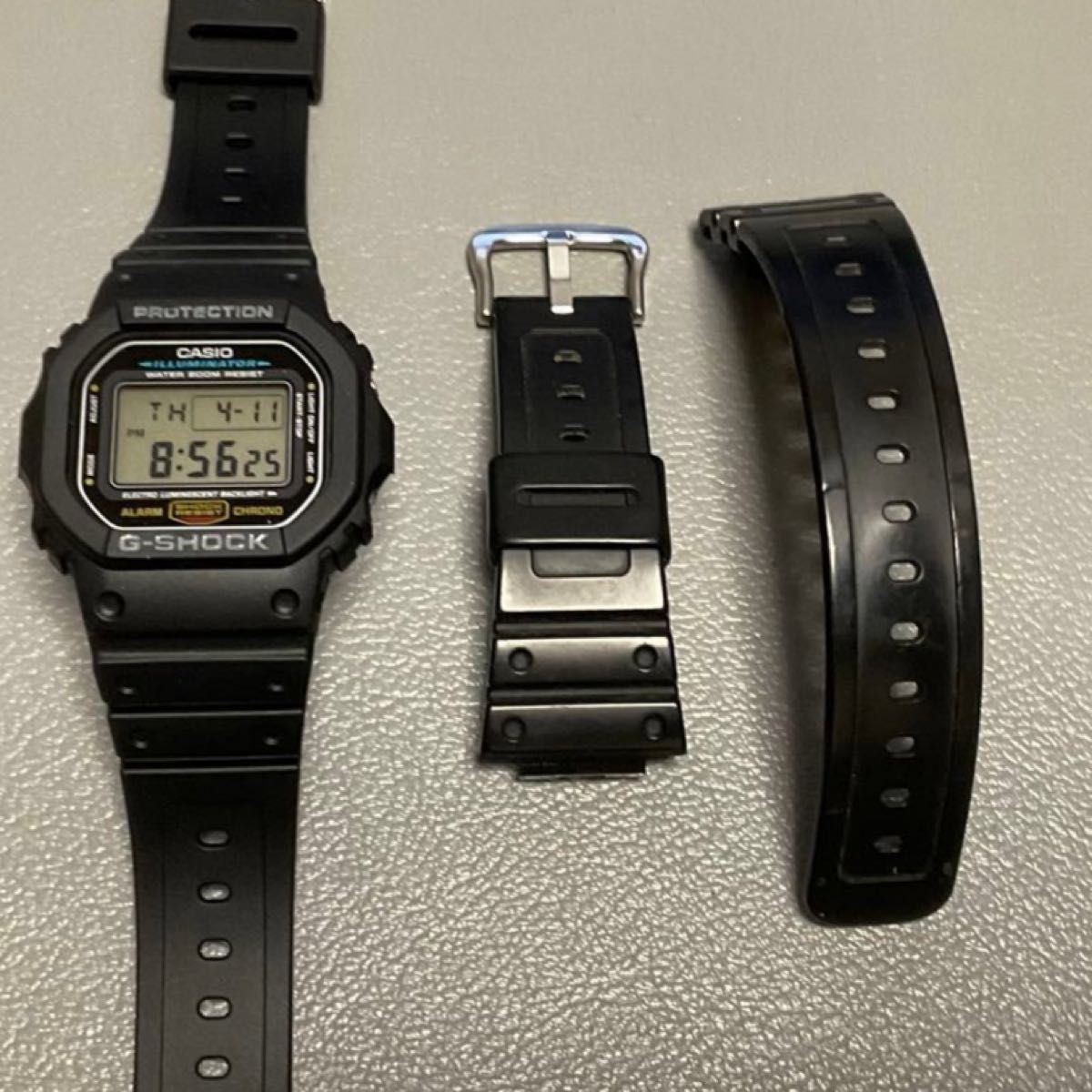  G-SHOCK DW-5600E-1V カスタム