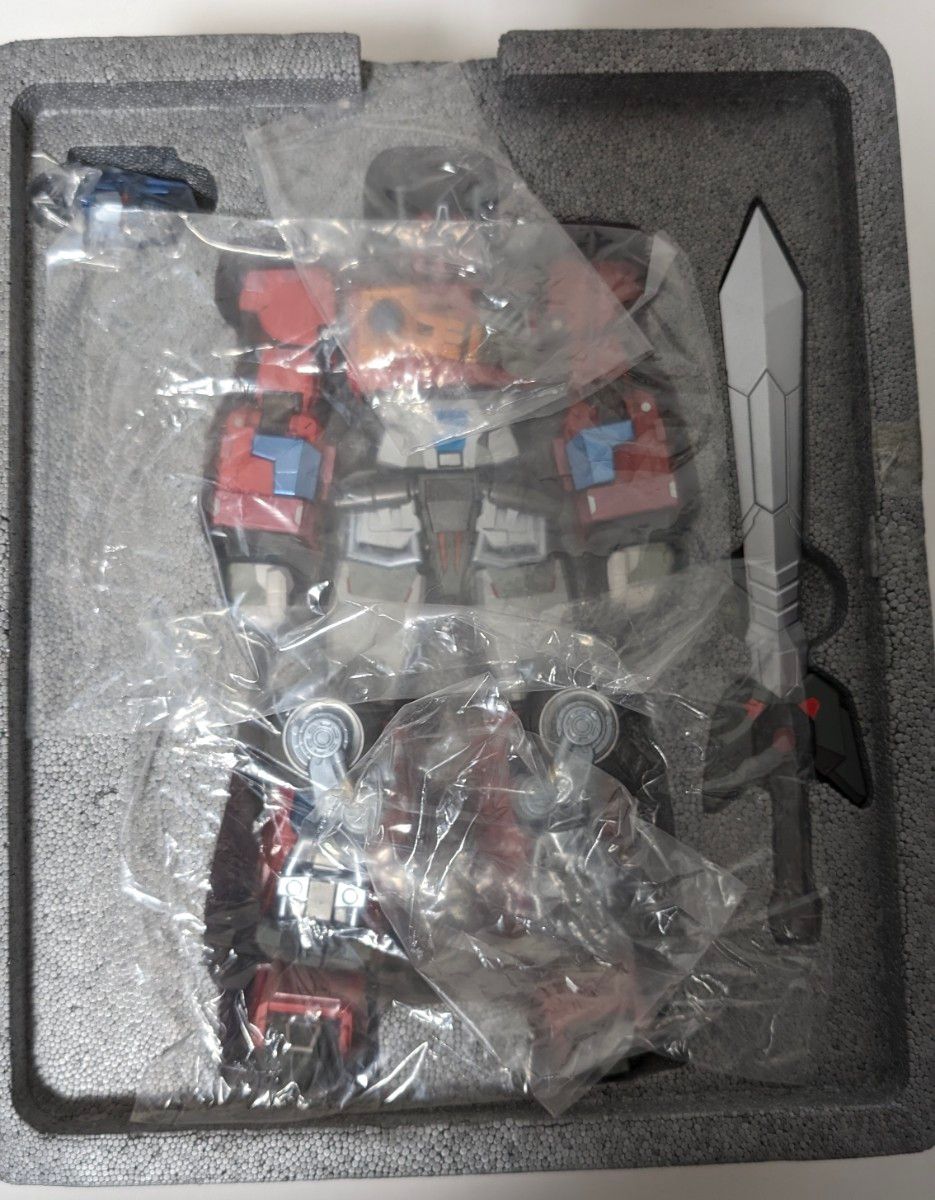 非正規 トランスフォーマー Banana Force MPL-01 RED 非正規 トランスフォーマー Banana Force MPL-01 RED
