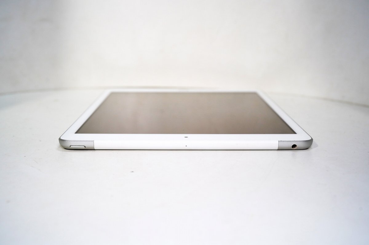 1円 iPad 第8世代 128GB Wi-Fi＋Cellular MYMM2J/A シルバー SIMフリー 中古美品 作動OK 迅速対応_画像5