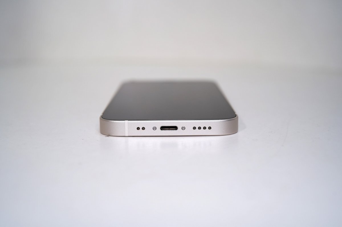 1円 Apple iPhone12 mini 128GB White MGDM3J/A バッテリ88% SIMフリー AU ソフトバンクに最適 中古良品 作動OK 迅速対応の画像3