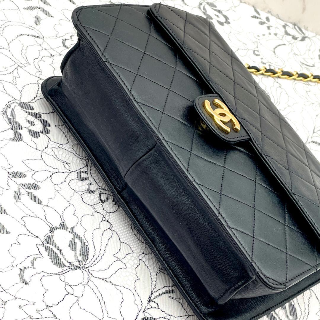 ★極美品★　CHANEL　マトラッセ　プッシュロック　チェーン　ショルダーバッグ