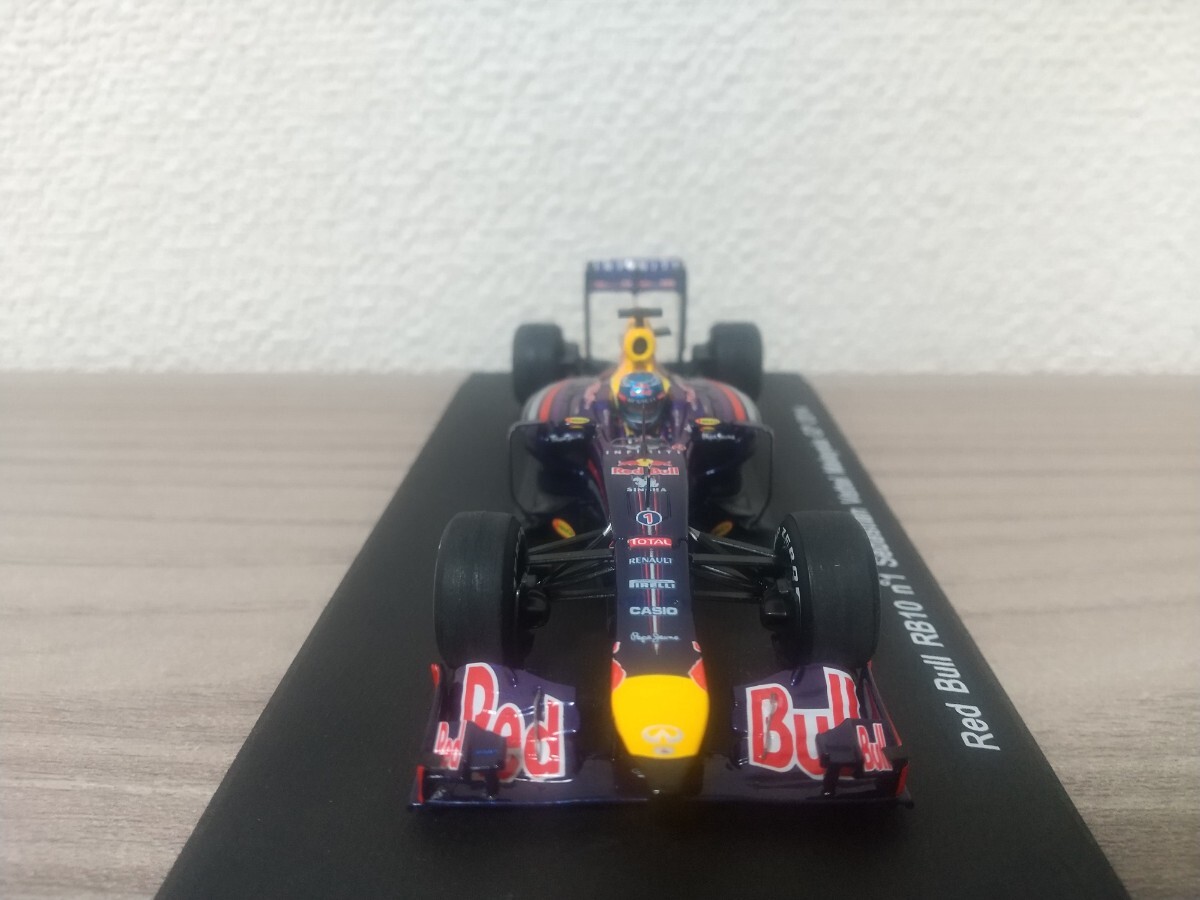  Spark 1/43 Suzuka circuit специальный заказ Red Bull * Renault RB10 S*beteru2014 Малайзия GP