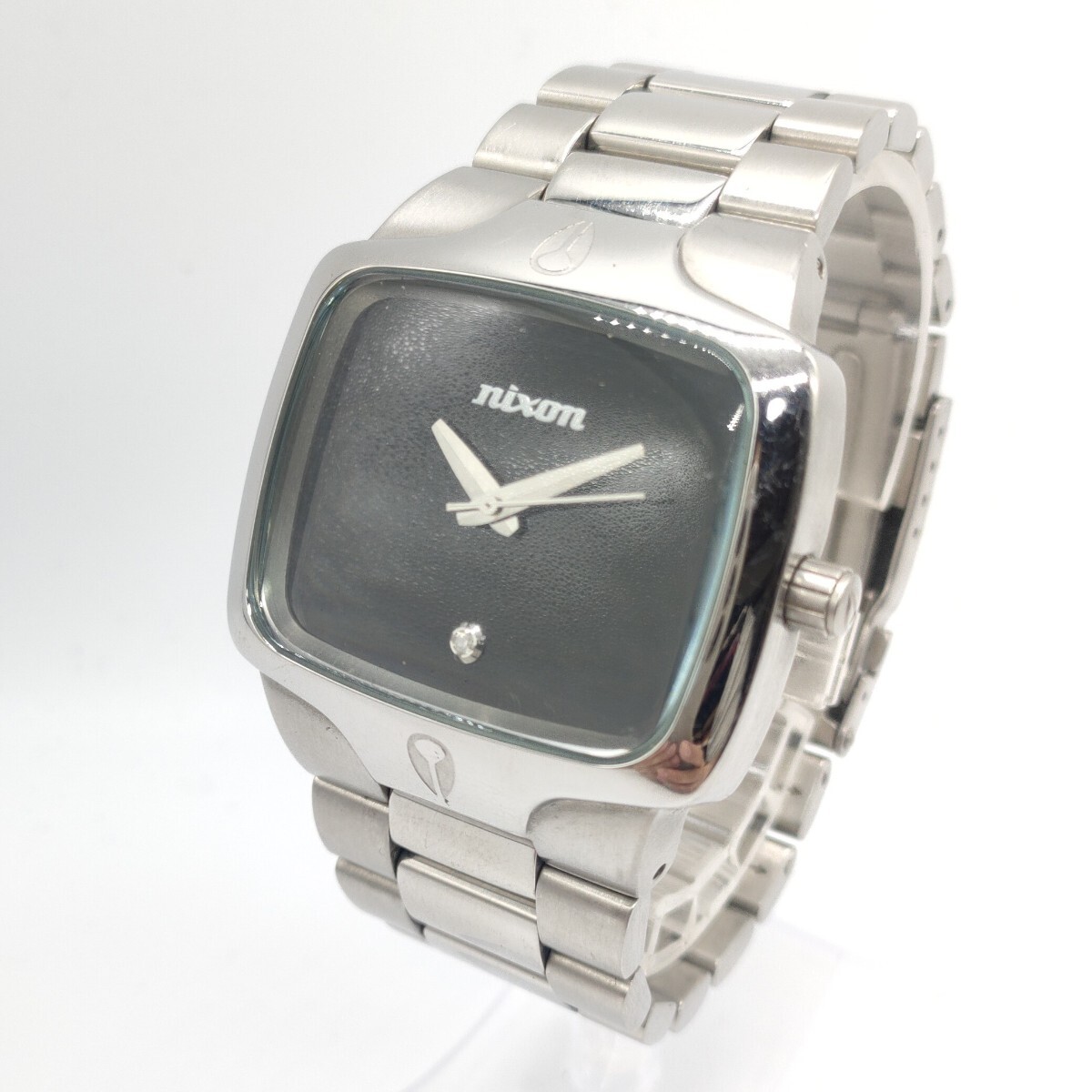 164 NIXON メンズ 腕時計 時計 ニクソン THE PLAYER 黒文字盤 YES,IT’S REAL クオーツ クォーツ QUARTZ 3針 スクエア ラインストーン SCの画像1