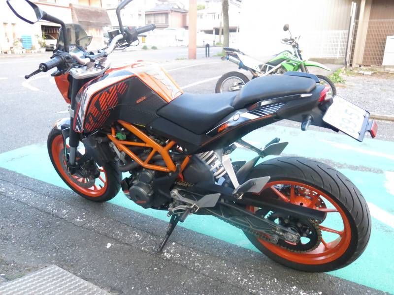 ＫＴＭ ２５０ＤＵＫＥ ＡＢＳ 走行 27,186 km ＥＴＣ付 メーターシールド付き 自賠責保険付き（R８年4月5日まで） 絶好調の画像2