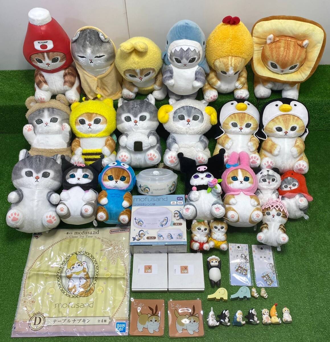 *26-140 mofusandmof Sand soft toy miscellaneous goods large amount together most lot Sanrio collaboration ..same sea. living thing seasoning .. present bread ...