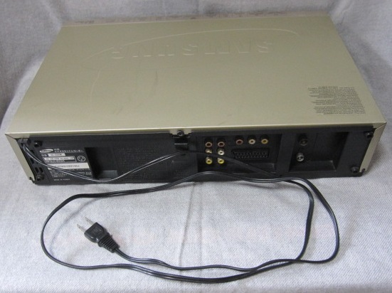 世界対応VHSワールドビデオデッキ サムソン SAMSUNG SV-5000Wの画像3