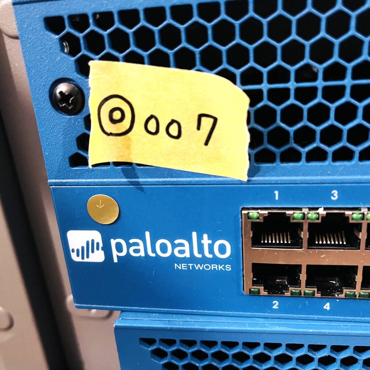 ◎007【通電OK】 Palo alto PA-3220 ファイアウォール FW セキュリティ ルーティング IPv6 IPsec VPN VLAN パロアルト ネットワークの画像1
