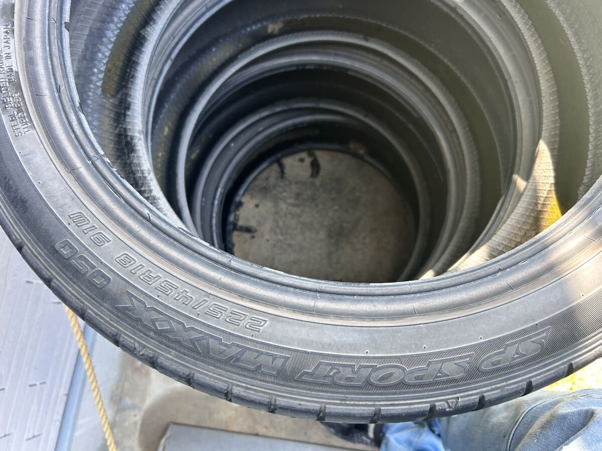 【中古タイヤ】バリ溝 4本 225/45r18 SP sportmaxx050の画像4