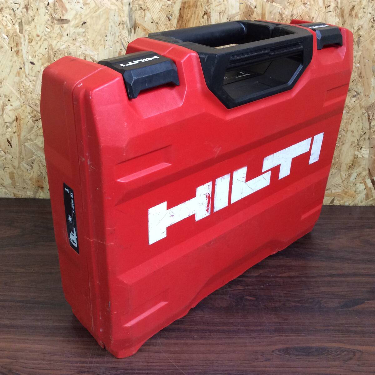 【RH-8891】中古品 HILTI ヒルティ コンクリートハンマー TE500-X コンクリートブレーカー 電動ハンマ 斫り はつり_画像7