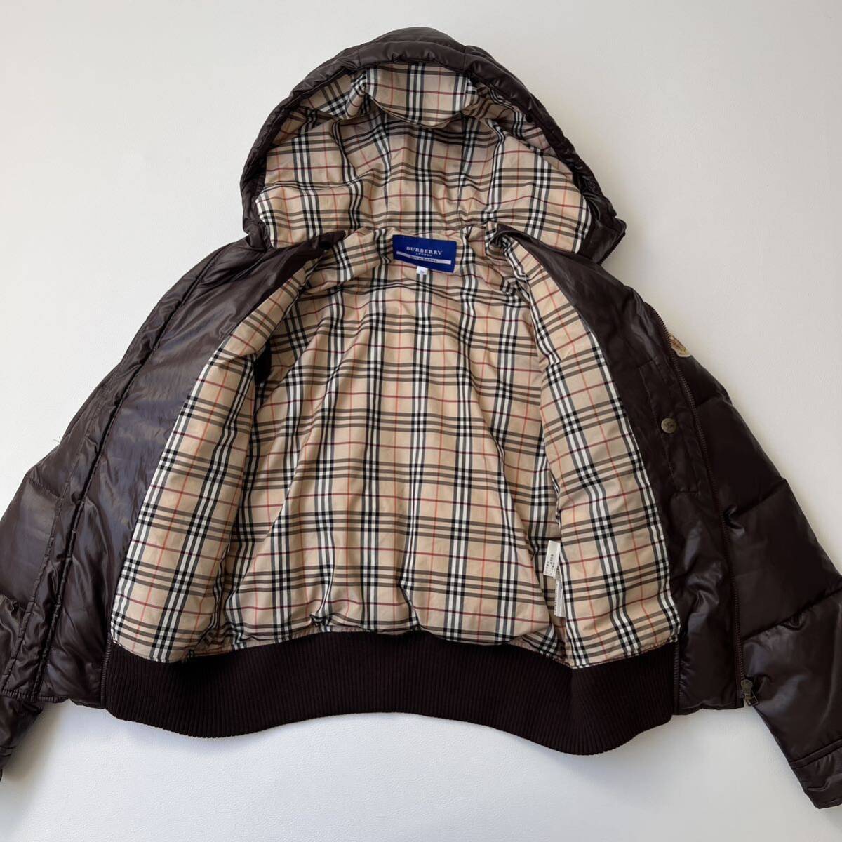 BURBERRY BLUE LABEL バーバリーブルーレーベル ダウンジャケット ブルゾン　ジャンバー　フード 裏地ノバチェック アウター レディース